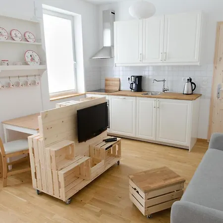 2 Apartment *