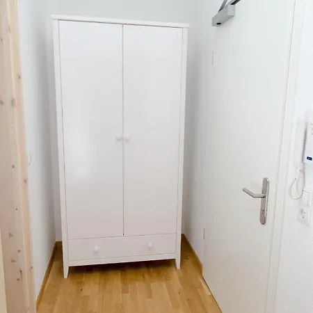 2 Apartment Markranstaedt
